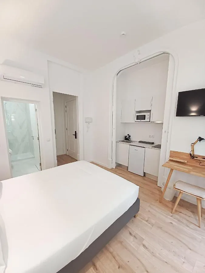 Laa Studios Coimbra 0*,  Portekiz
