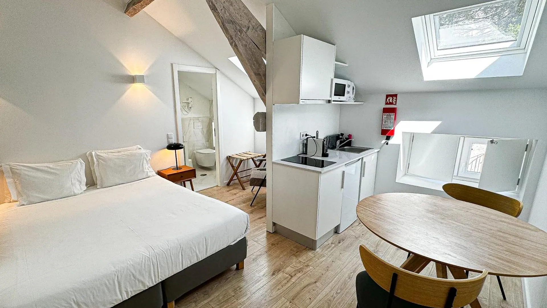 Laa Studios Coimbra Apart Otel
